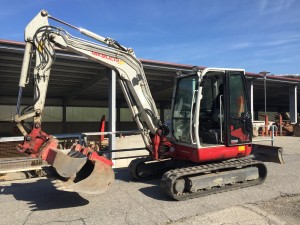 Takeuchi TB260